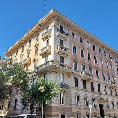 Appartamento "Corso - Cuore Di Roma" By Flatinרומא מראה חיצוני תמונה
